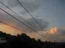 Fotos: nach Sonnenuntergang mit Gewitterwolken