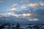 Foto: Morgenhimmel mit blauen Lchern